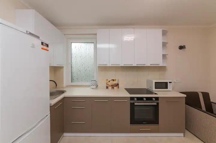 Comfortable Apartment In The Centre 敖德萨 外观 照片